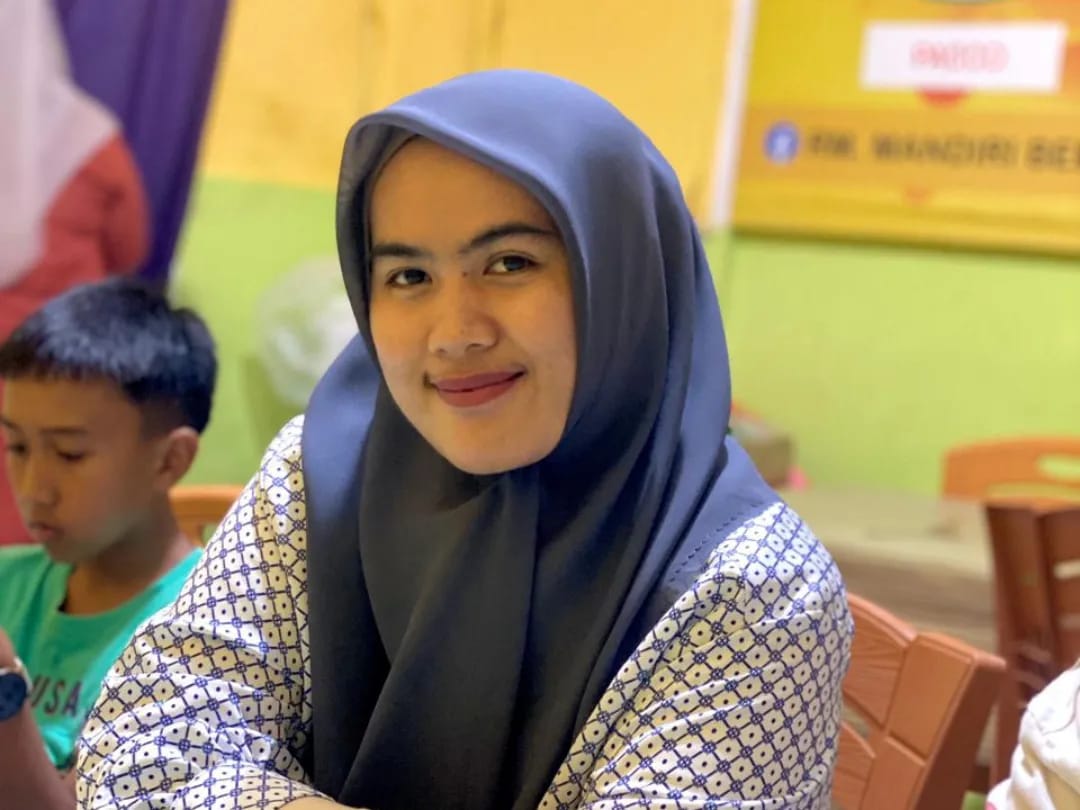 Sri Putri Sniwati/Cora